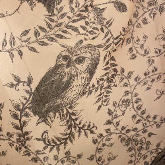 🌟Mix and Match 1for $10,2for$15 H&M animals print scarf - Picture 5 of 7